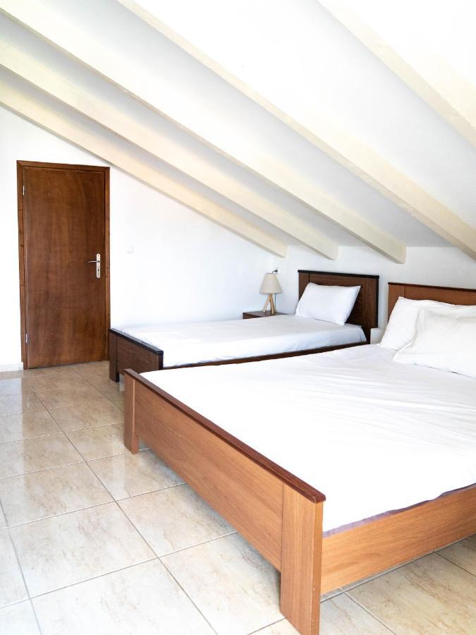 אמודיה Villa Elva מראה חיצוני תמונה