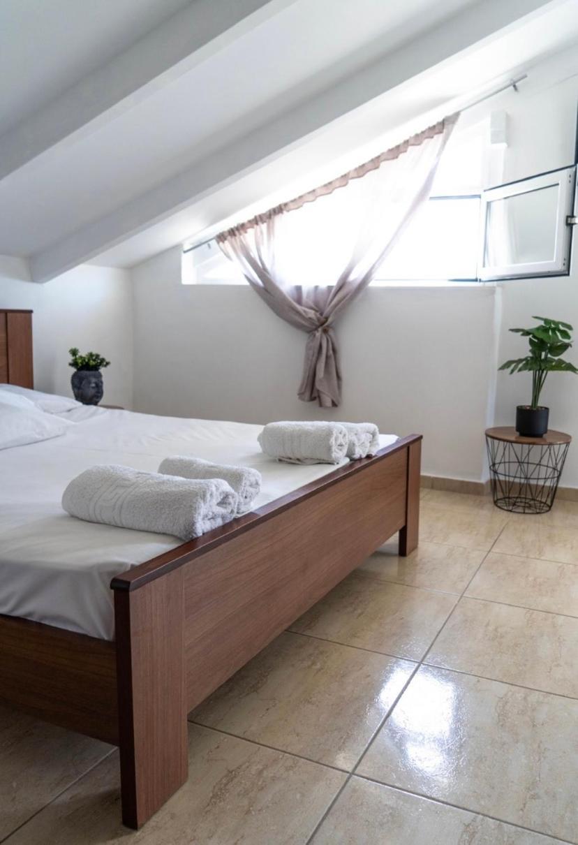 אמודיה Villa Elva מראה חיצוני תמונה